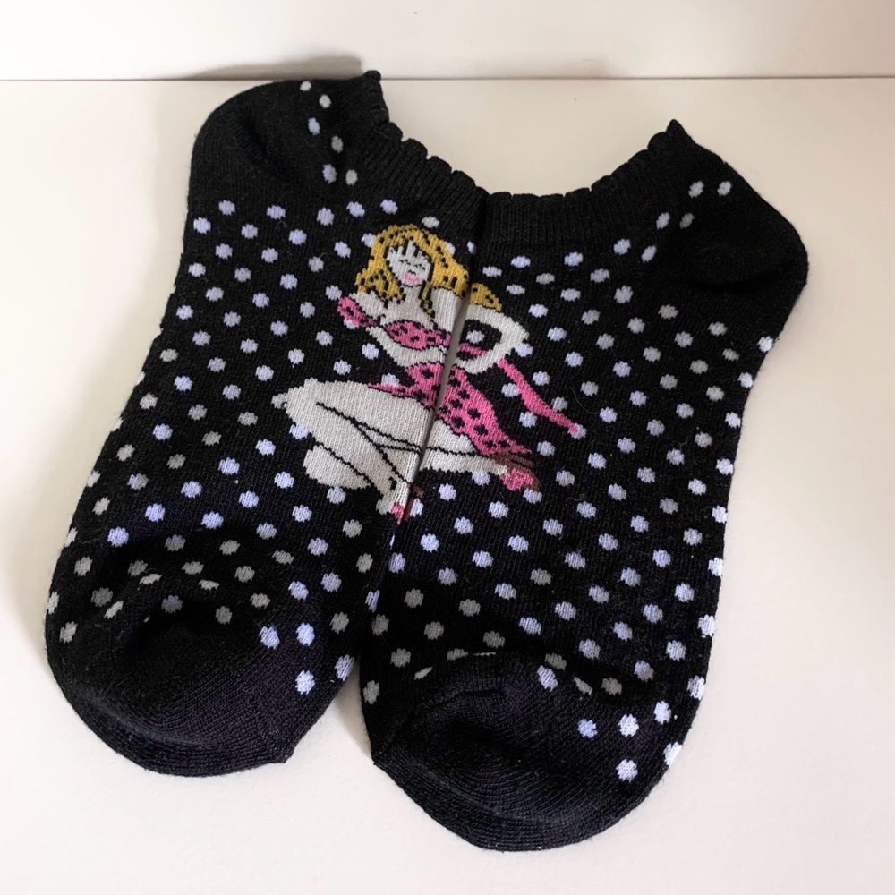 Hold Betsy Johnson y2k socks